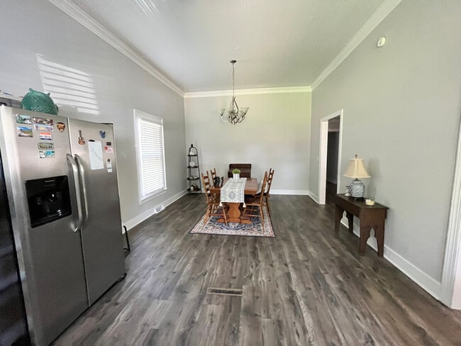 Photo - 9916 N Nash St