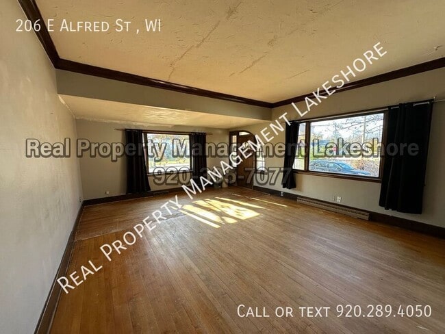 Photo - 206 E Alfred St