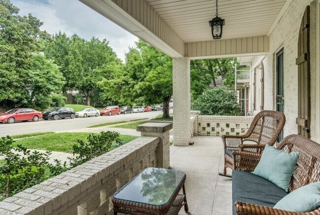 Photo - Welcome home to this stunning FULLY FURNISHED and AMPLE FREE PARKING for at least six cars!