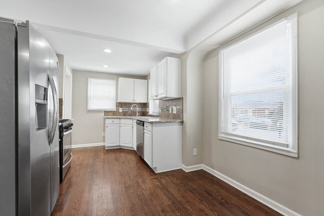 Photo - 4669 17th St