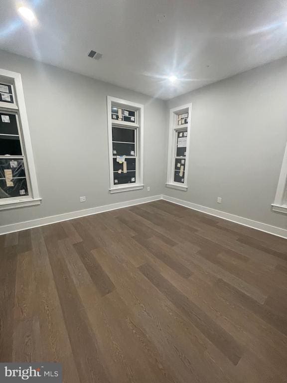 Photo - 5830 Henry Ave