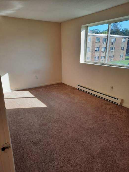 Photo - 2094 Phillips Rd