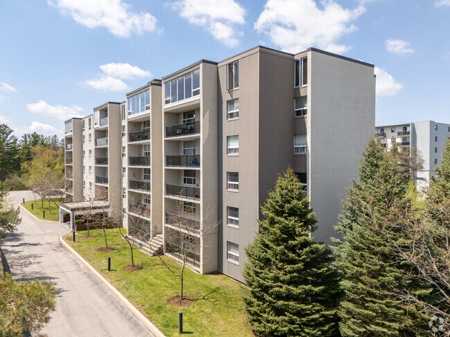 Photo - Somerset Place