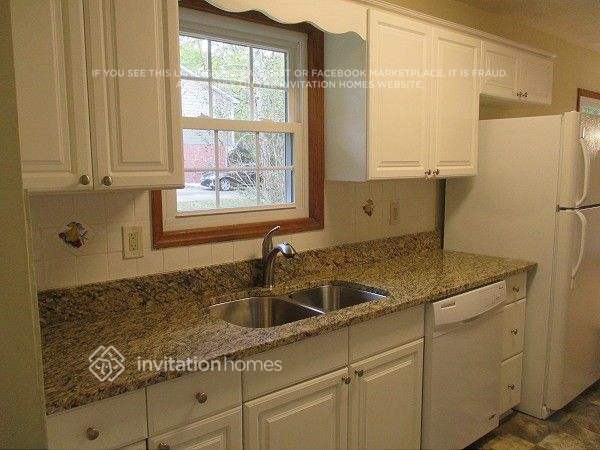 Photo - 3142 Country Lake Dr