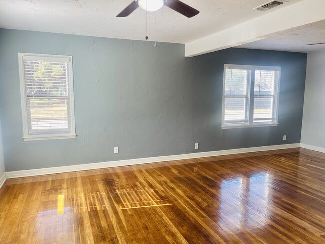 Photo - 2224 28th St