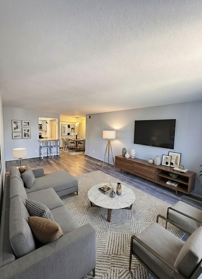 Building Photo - 4639 Wild Indigo St Unit 472