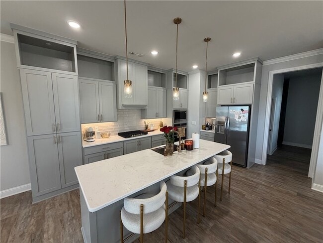 2816 SW Arlington Blvd
