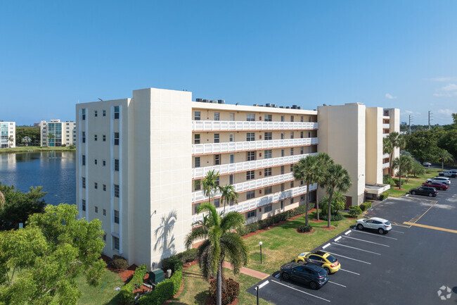 Primary - Meadowbrook Lakes View Condominiums