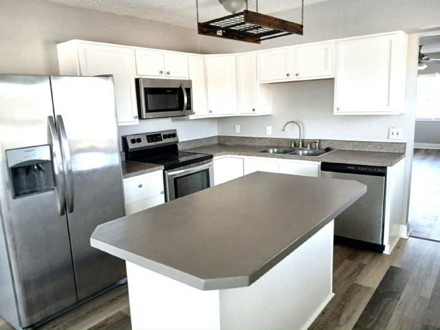 Photo - 10675 Seminole Blvd