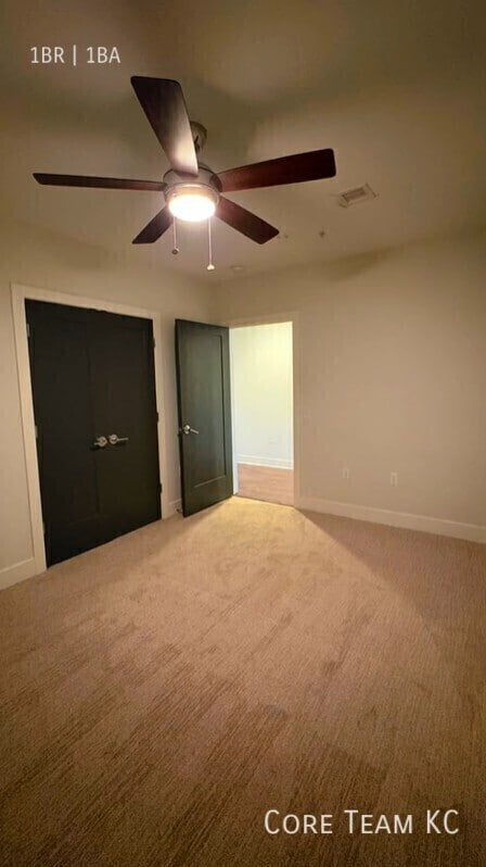 Photo - 106 W 14th St Unidad 305