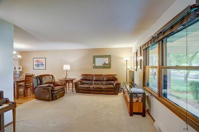 Photo - 3110 Ashford Ln