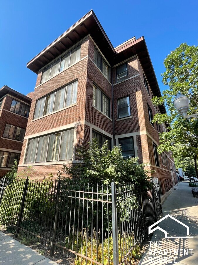 Photo - 1401 W North Ave Apartments Unit 1
