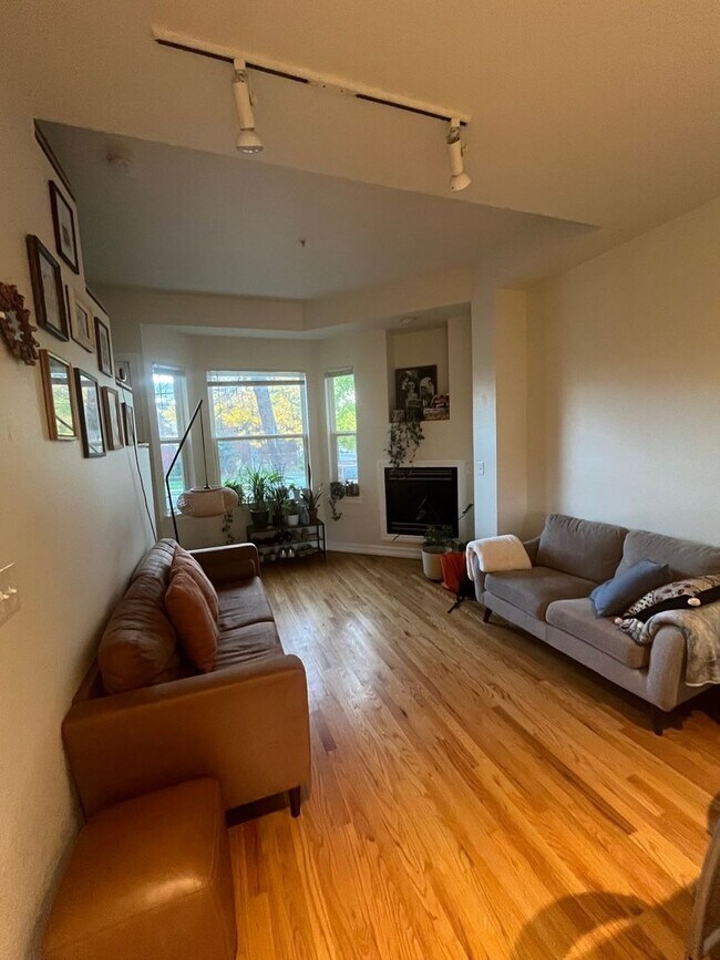 Photo - Charming 2 Bed/1.5 Bath Townhome Near Downtown Boulder