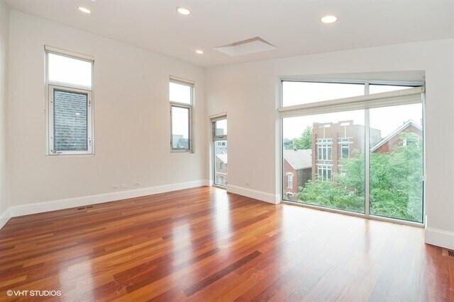 1621 W Beach Ave Unit SFH