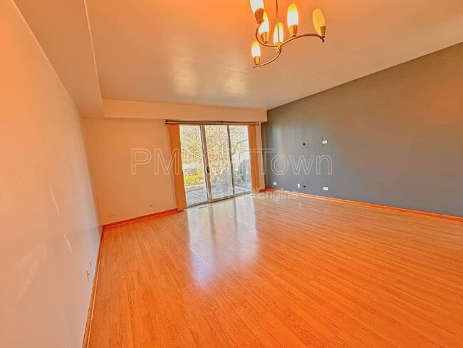 Photo - 1172 Regency Dr