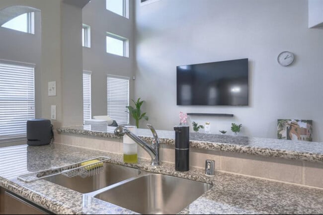 Photo - 5555 Casa Martin Dr