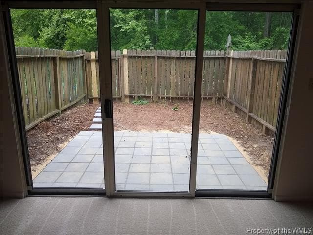 Photo - 4049 Midlands Rd