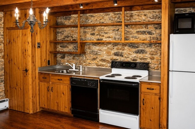 Photo - 2884 Bordens Spring Rd