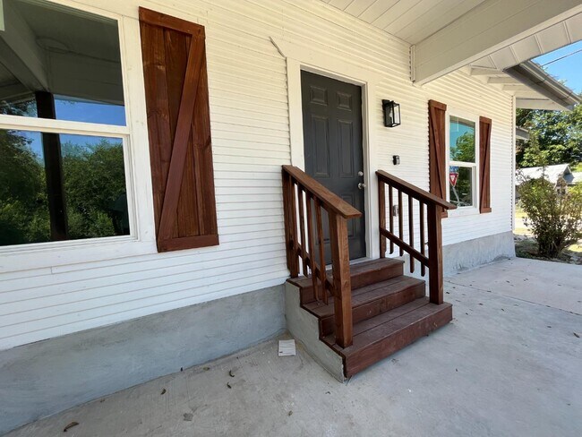 146 Isabel St