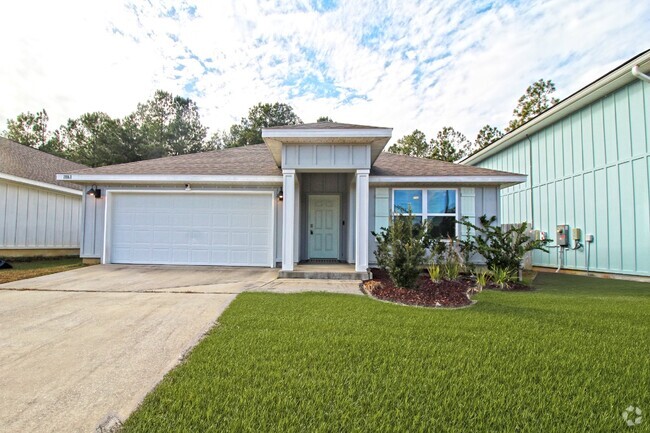 Building Photo - 4 /2 nearly brand new construction home in...