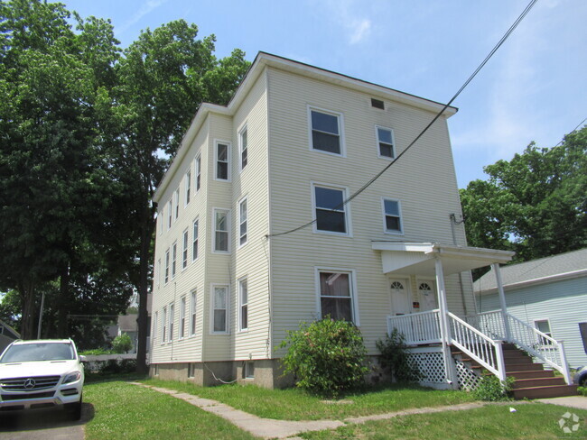 Building Photo - 119 Tulip St Rental