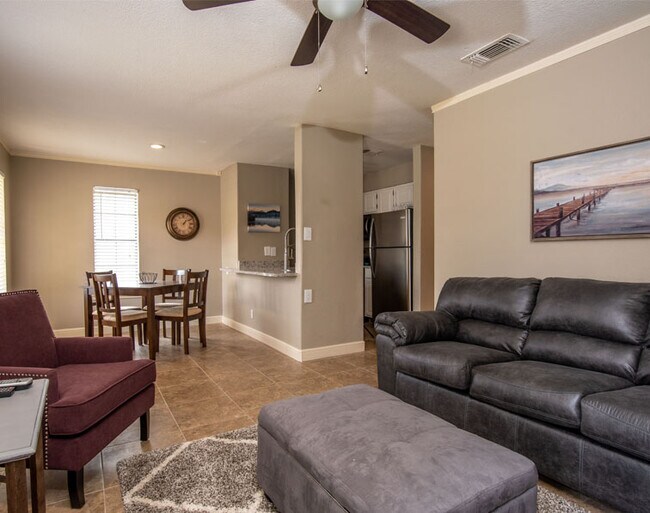 Photo - Townlake Apartments