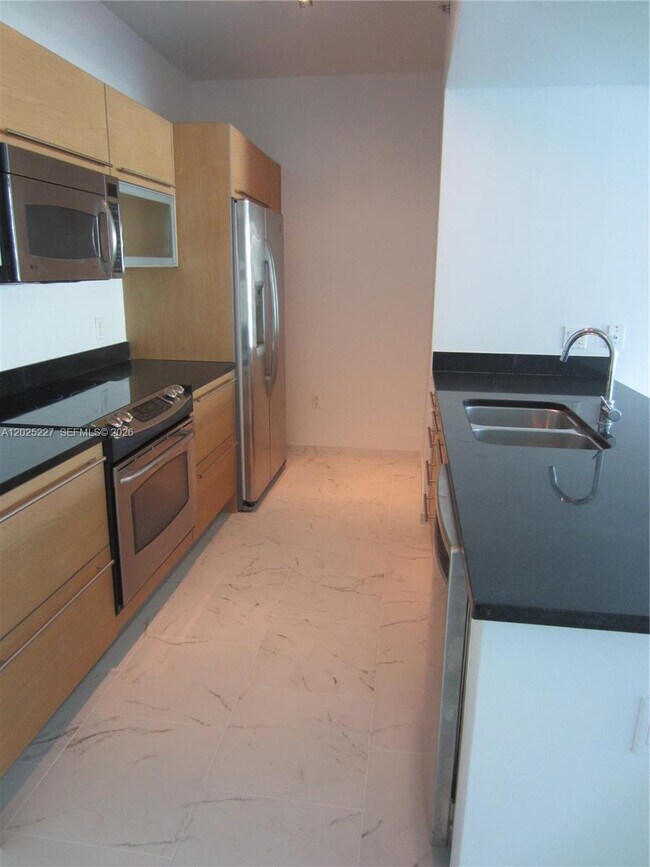 Photo - 951 Brickell Ave Unidad 3401