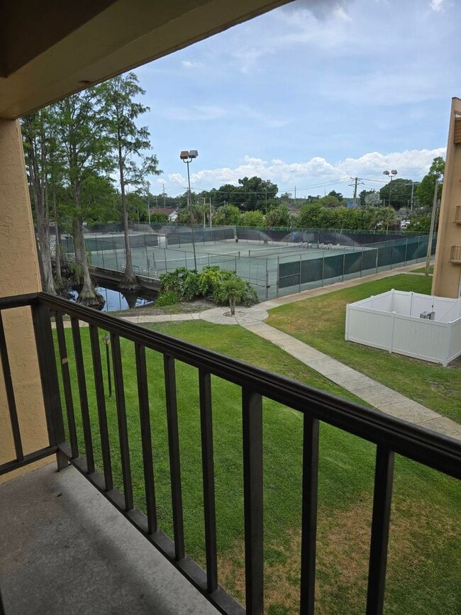Photo - Tampa Raquet Club Unit 346