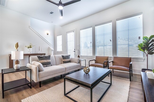 Photo - 5738 Barbara Rose Ln