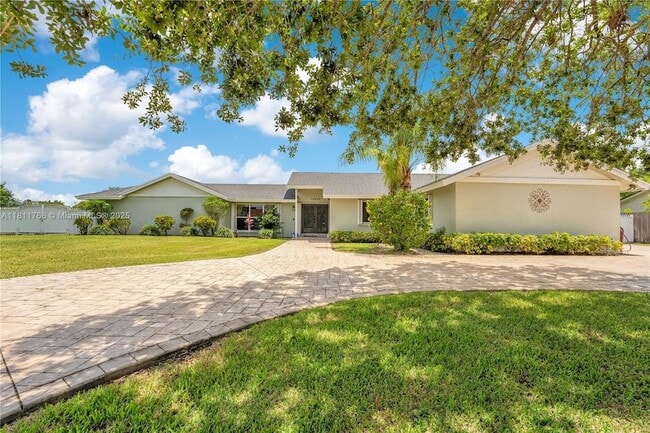 Photo - 15300 SW 164th St House