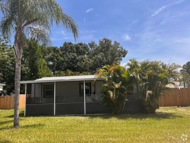 Building Photo - **3/2 Renovated manufactured home**
