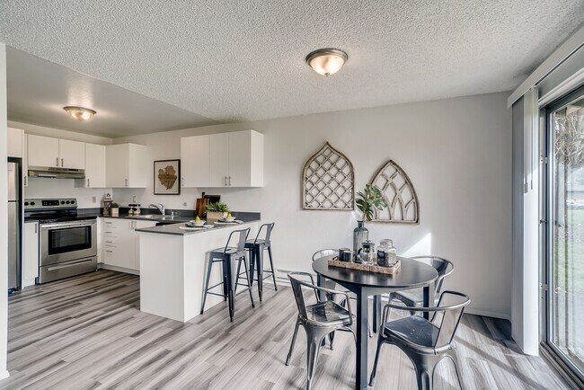 Photo - Green River Auburn LLC.