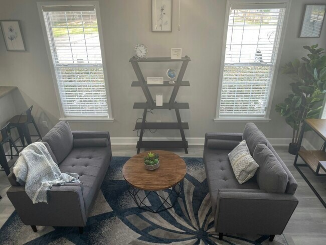 Photo - 2408 Escambia Dr Townhome