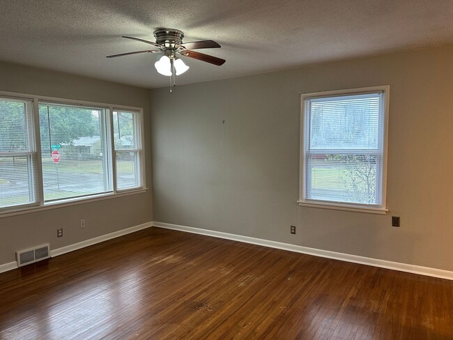 Photo - 2 bed, 1 bath home in the Carbondale triangle