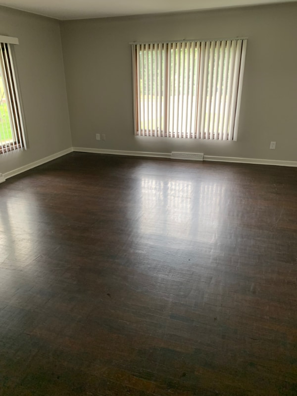 Photo - 1017 Hein Ave