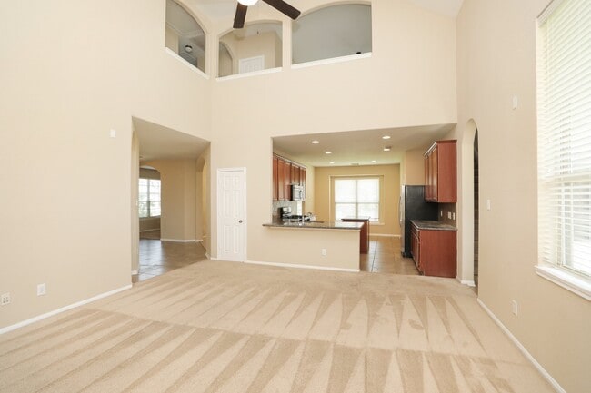 Building Photo - 11023 Heartland Grove Dr