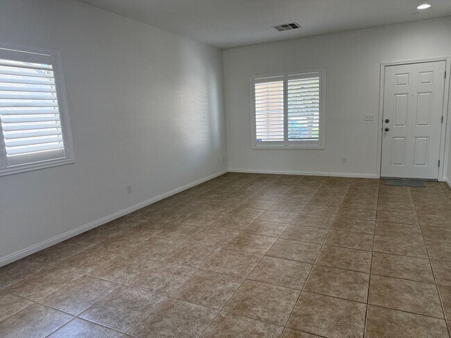 Photo - 3bd/bath Single Family Home!