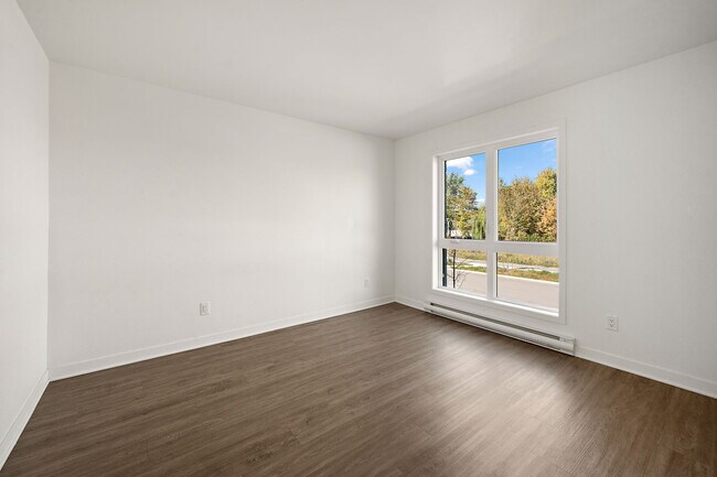 Photo - 1375 Crois Sherwood