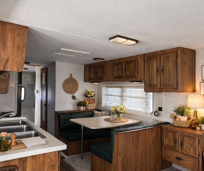 Photo - 17031 US-301