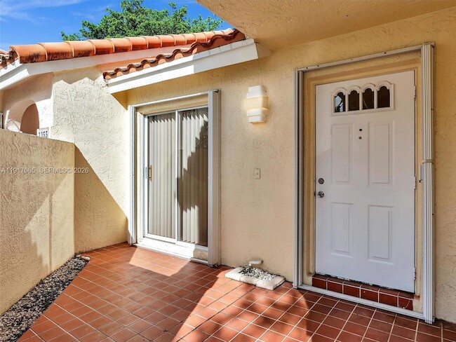 Photo - 1353 Springside Dr