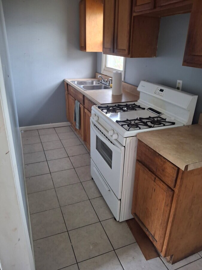 Photo - 925 Apartments Unit 1