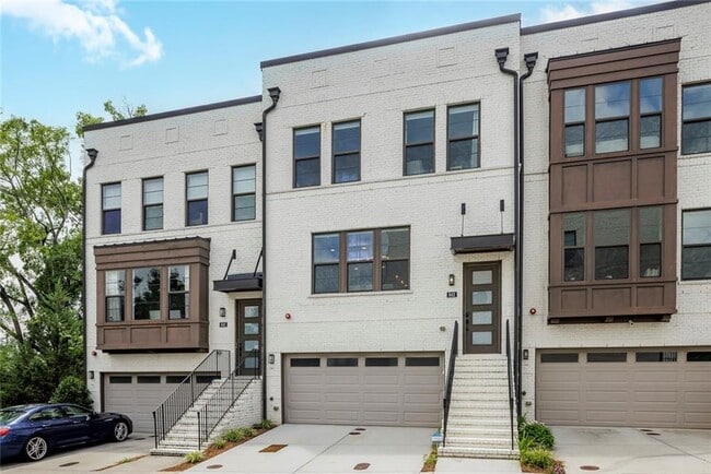 Photo - 842 Stonehill Ln Townhome