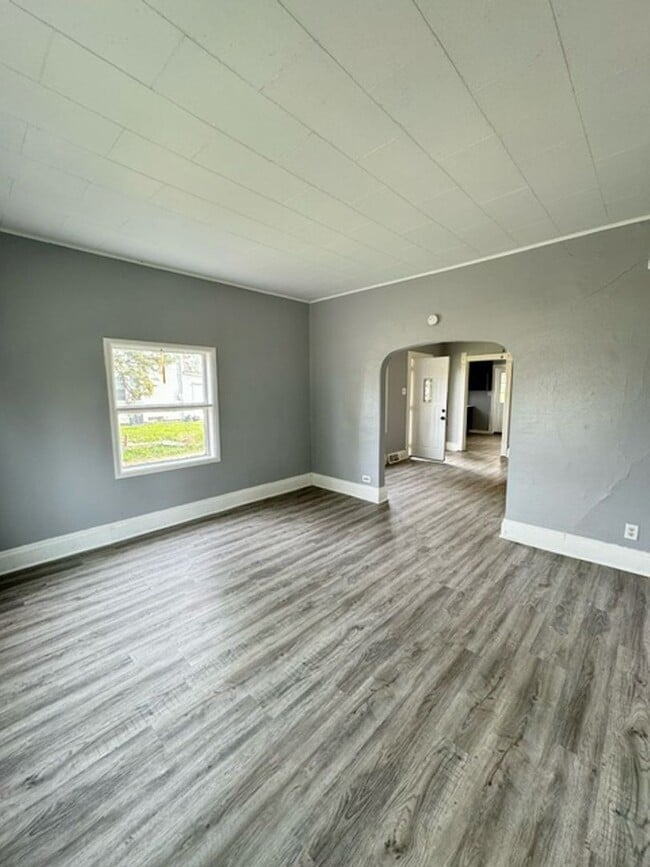 Photo - 3-Bedroom, 1-Bathroom Home – $1,250/Month