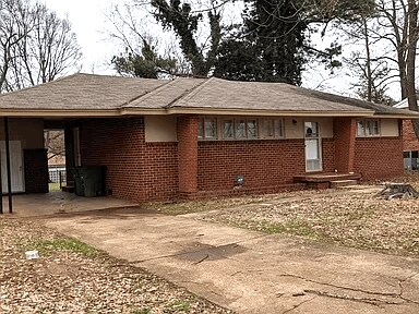 Photo - 3706 Lakewood Dr NW House