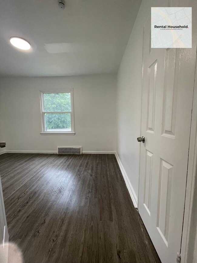 Photo - 18601 Pembroke Ave