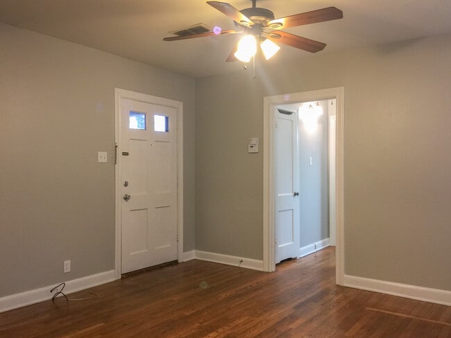 Photo - 1912 S Donnybrook Ave