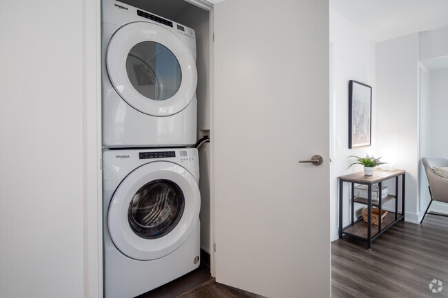 2 Bdrm