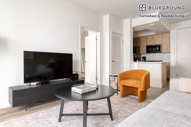 Photo - 11023 McCormick St Unidad FL4-ID971