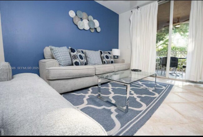 Photo - 19801 E Country Club Dr Unit 4-103