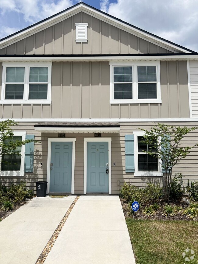 Building Photo - 2 BR 2 BA Affordable Townhome - EQU...